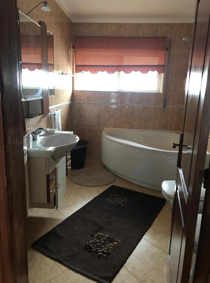 Moradia Com Piscina T4 Villa Esposende Bagian luar foto